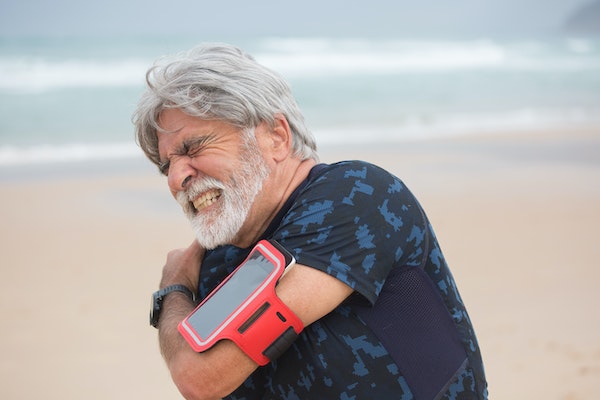 Laird Hamilton Caption 2